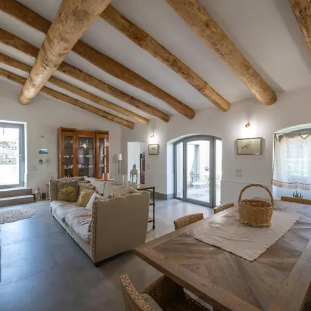 Casa Franco 4* パエストゥム