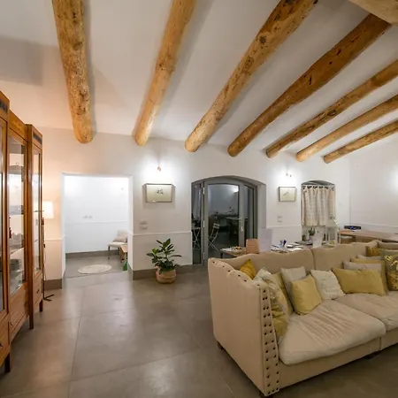 Bed & Breakfast Casa Franco 4*
