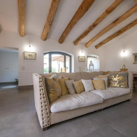 Casa Franco Bed & Breakfast *